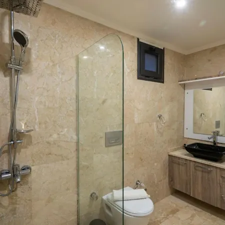 빌라 5 Bedroom - Private Pool And Seaviews 칼칸