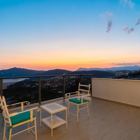 5 Bedroom - Private Pool And Seaviews 빌라 *