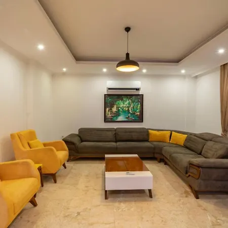 5 Bedroom - Private Pool And Seaviews 칼칸