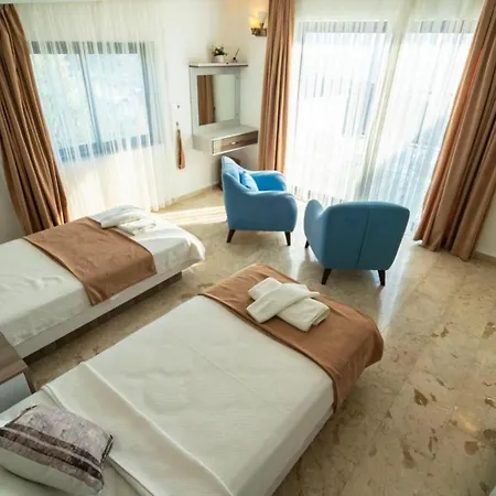 5 Bedroom - Private Pool And Seaviews * 칼칸