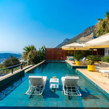 5 Bedroom - Private Pool And Seaviews 빌라