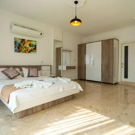 빌라 5 Bedroom - Private Pool And Seaviews 칼칸