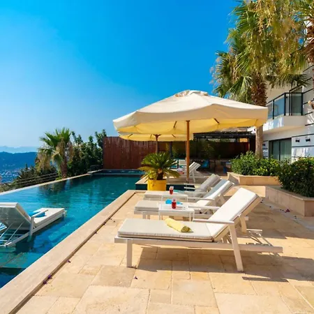 5 Bedroom - Private Pool And Seaviews 빌라 칼칸