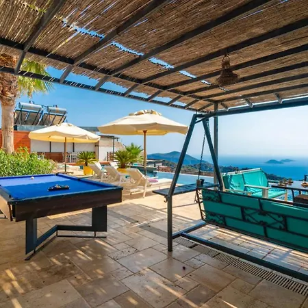 5 Bedroom - Private Pool And Seaviews 칼칸