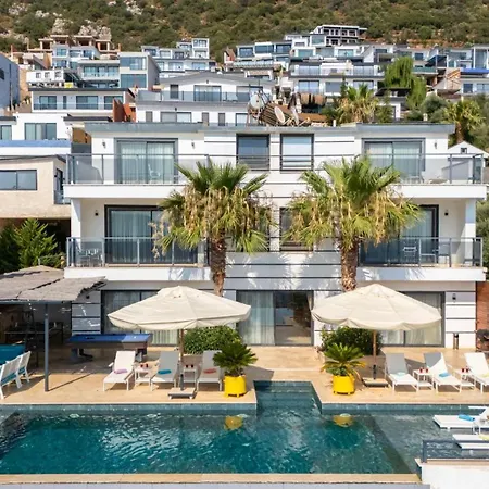 빌라 5 Bedroom - Private Pool And Seaviews 칼칸