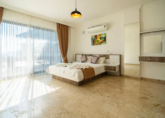 Villa 5 Bedroom - Private Pool And Seaviews