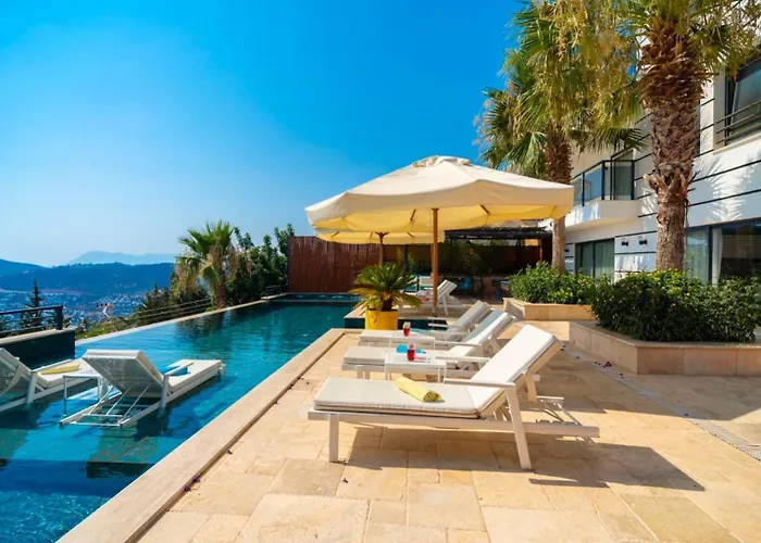 5 Bedroom - Private Pool And Seaviews Villa Kalkan