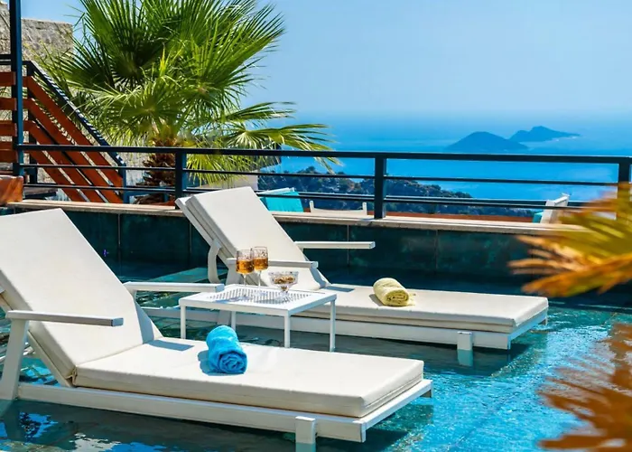 Villa 5 Bedroom - Private Pool And Seaviews *