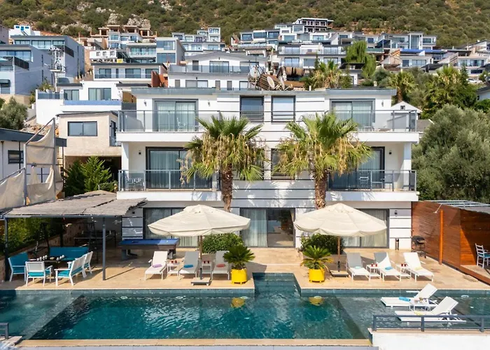 Villa 5 Bedroom - Private Pool And Seaviews Kalkan