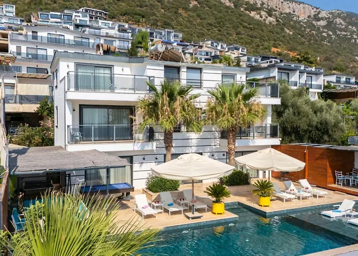 Villa 5 Bedroom - Private Pool And Seaviews Kalkan