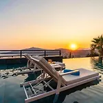 Villa 5 Bedroom - Private Pool And Seaviews